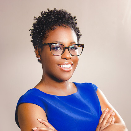 Nicole Hollis photo